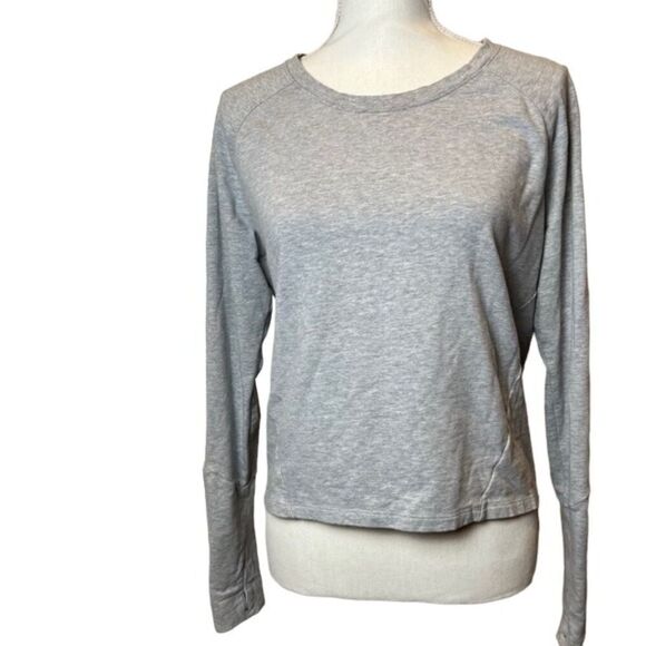 Athleta Idyllwild Long sleeve Crewneck Sweatshirt Grey #138220 Size Medium - Picture 1 of 8